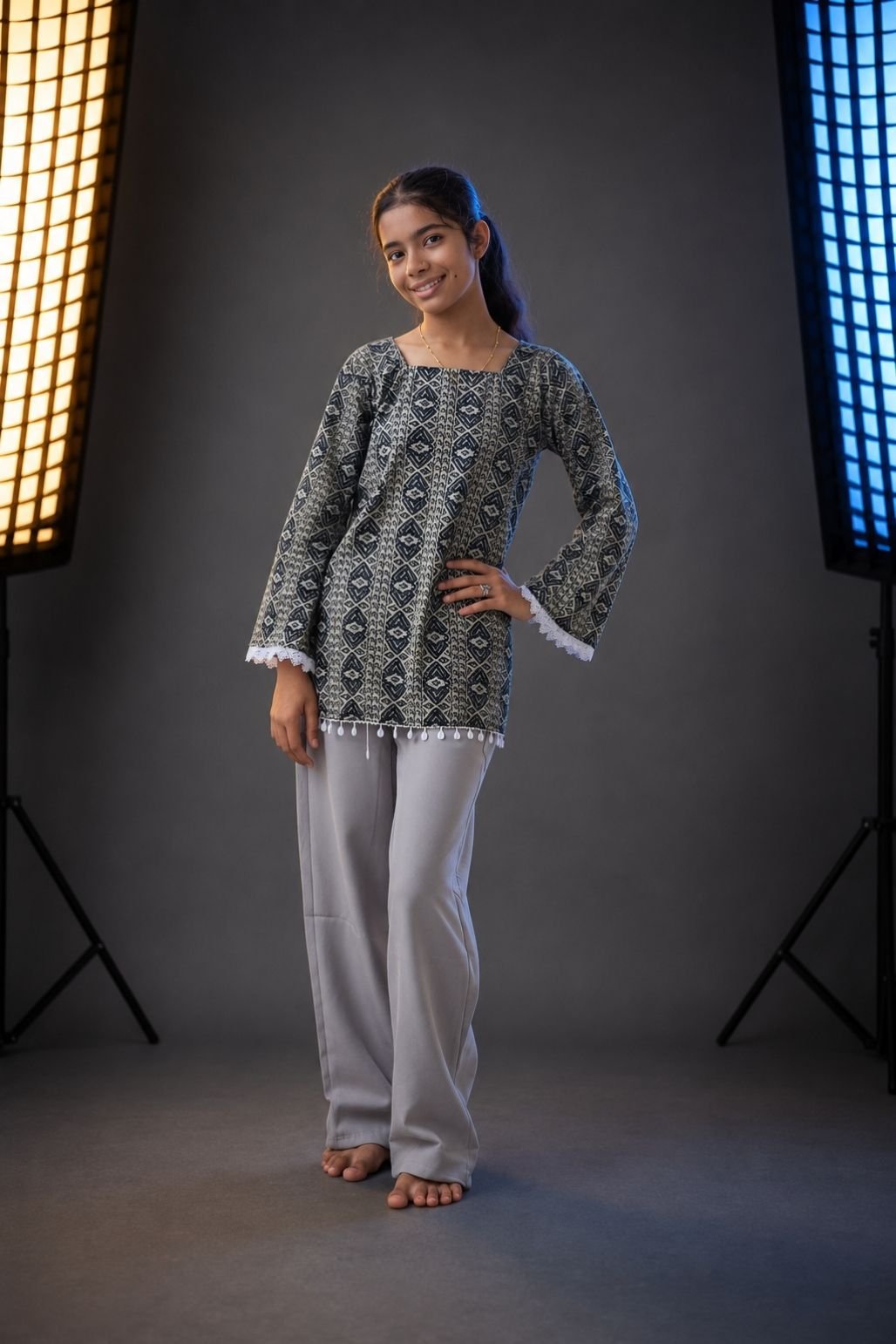 Women’s Printed Kurta Set (Cream/Black)