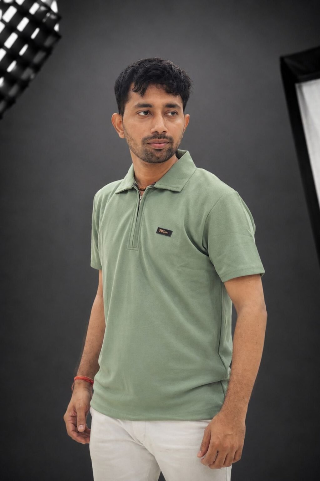 Men’s Solid Polo T-Shirt (olive green)