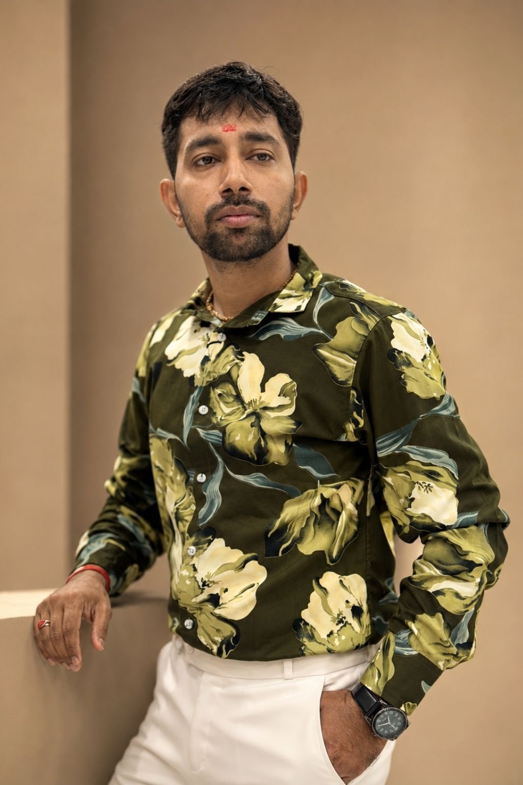 Men’s Tropical Printed Shirt (Black)